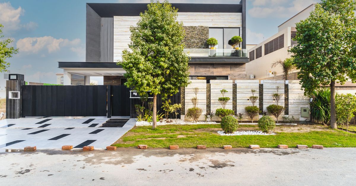 découvrez notre sélection de maisons minimalistes alliant design épuré, fonctionnalité et élégance pour un mode de vie moderne et simplifié.