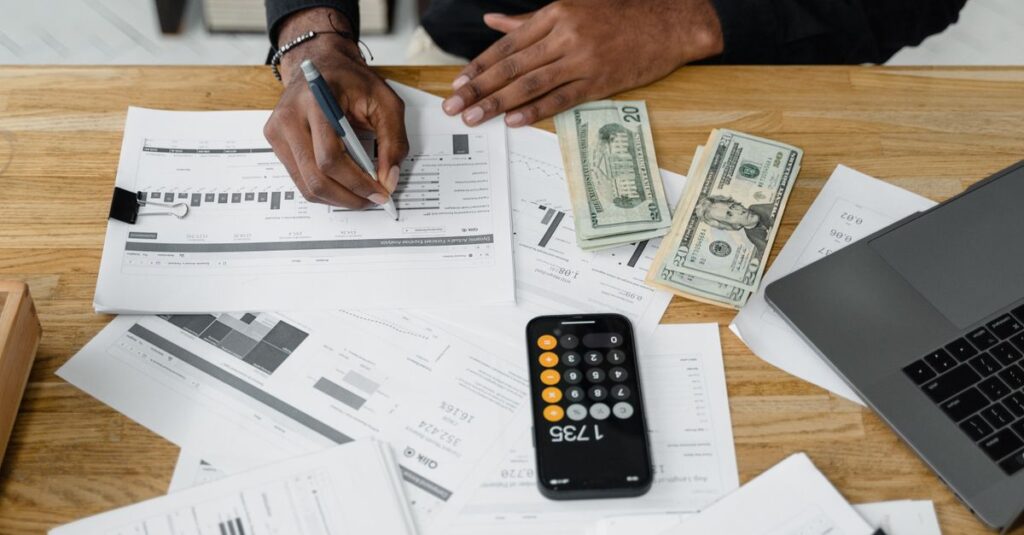découvrez les meilleures stratégies de gestion financière pour optimiser votre argent, contrôler vos dépenses et atteindre vos objectifs financiers avec efficacité.