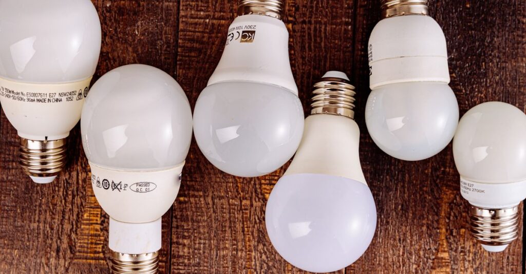 découvrez des astuces et solutions efficaces pour réaliser des économies d'électricité et réduire votre facture énergétique.
